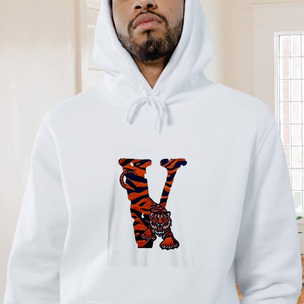 Vlone Pop Smoke Rare Tiger Graphic Hoodie